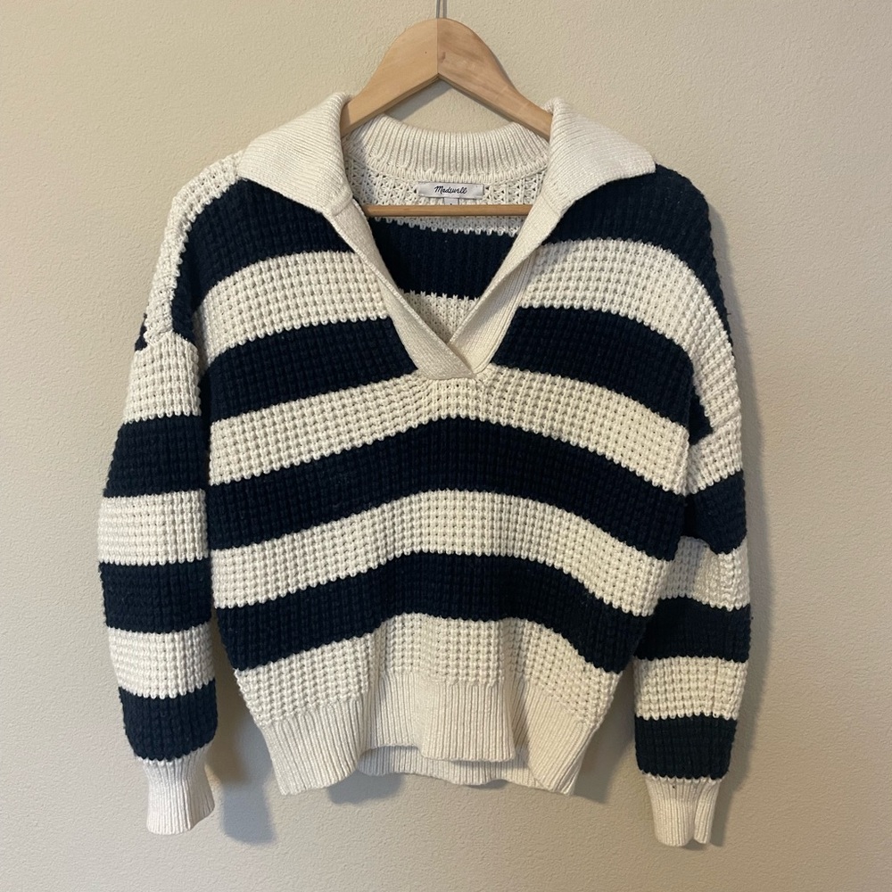 Madewell Navy and Cream V-Neck Sweater